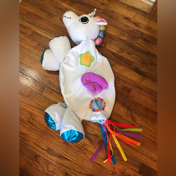 Little Tikes Baby Activity Gym & Play Mat, Pillow Rainbow Unicorn
Travel Learn - Picture 10 of 16